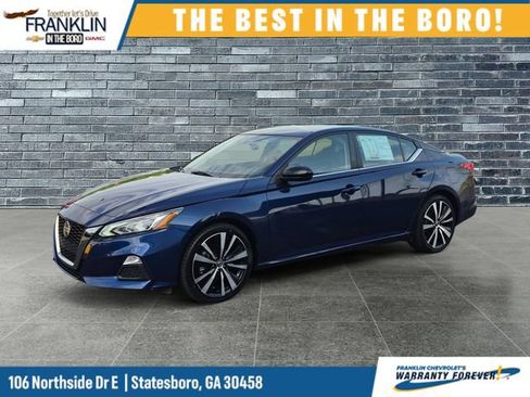 Used 2022 Nissan Altima 2.5 SR FWD image 1