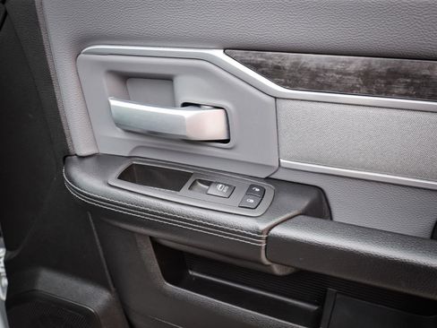 Used 2022 RAM 2500 Big Horn w/ Cold Weather Group image 26