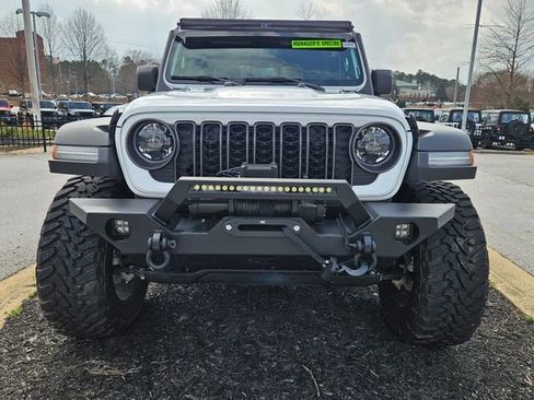 New 2024 Jeep Gladiator Rubicon w/ Steel Bumper Group image 2