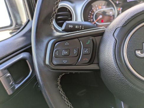 Used 2021 Jeep Wrangler Unlimited Sport AWD/4WD image 25