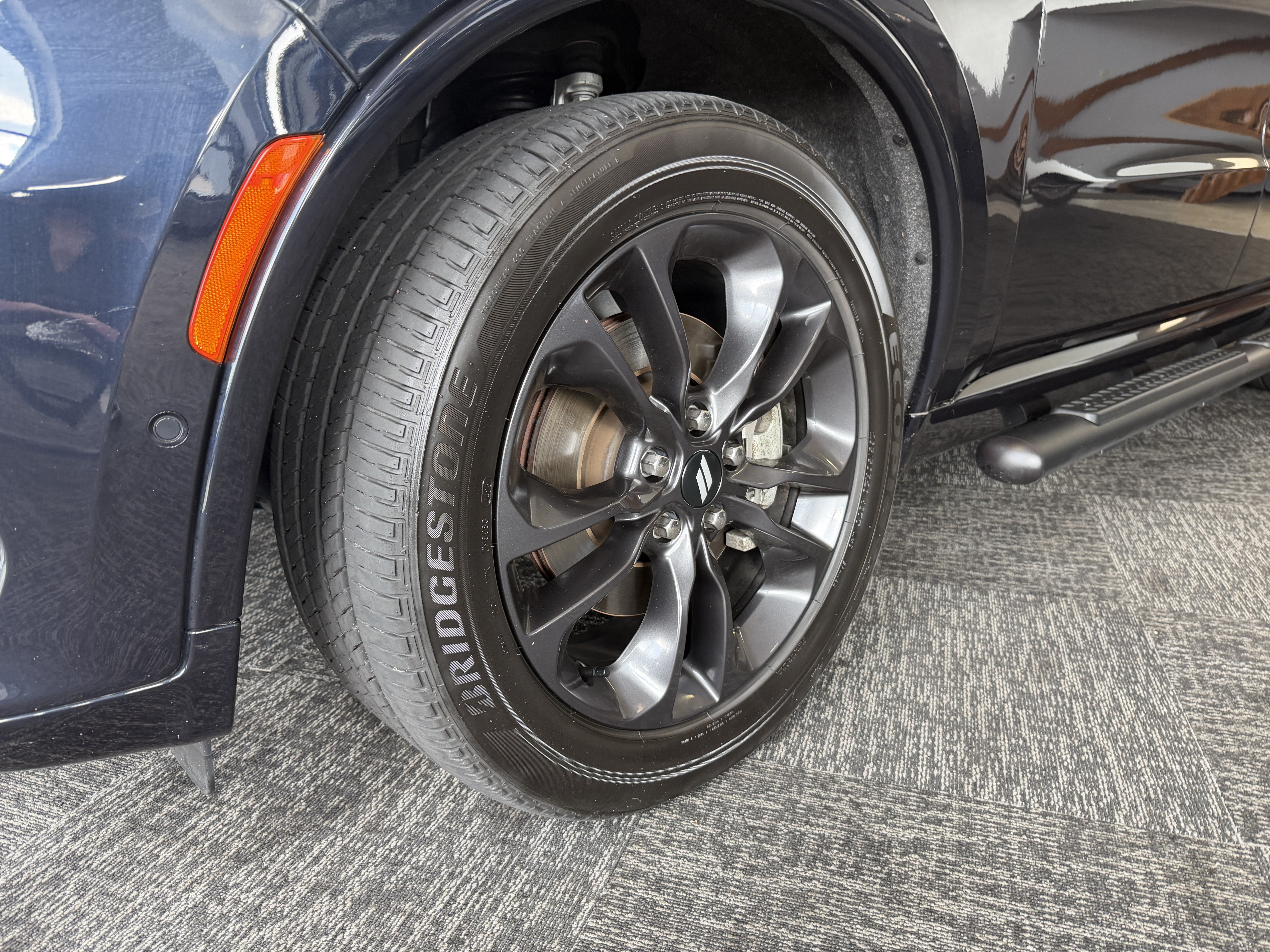 Used 2025 Dodge Durango R/T AWD/4WD image 15