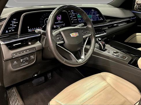 Certified 2023 Cadillac Escalade Sport w/ LPO, ONYX Package image 17