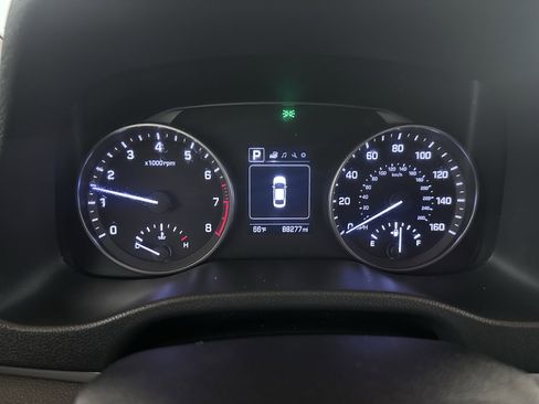 Used 2017 Hyundai Elantra Value Edition image 38