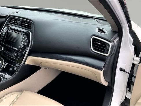 Used 2023 Nissan Maxima Platinum w/ Sport Mat Group image 18