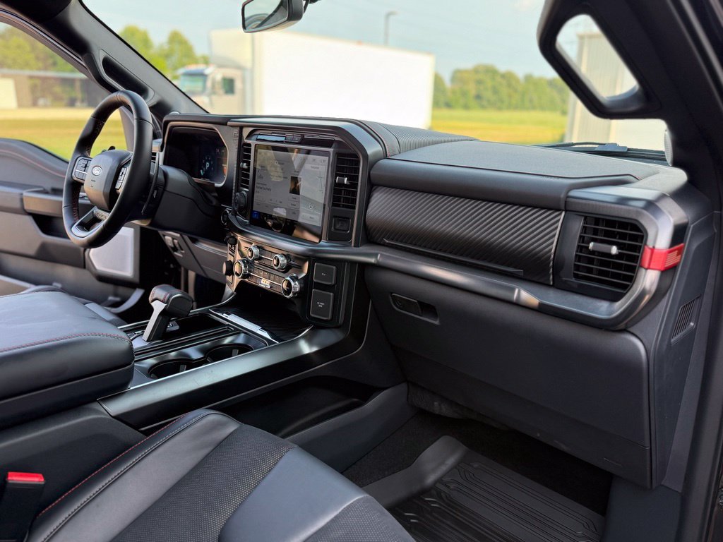 Used 2025 Ford F150 Raptor AWD/4WD image 50