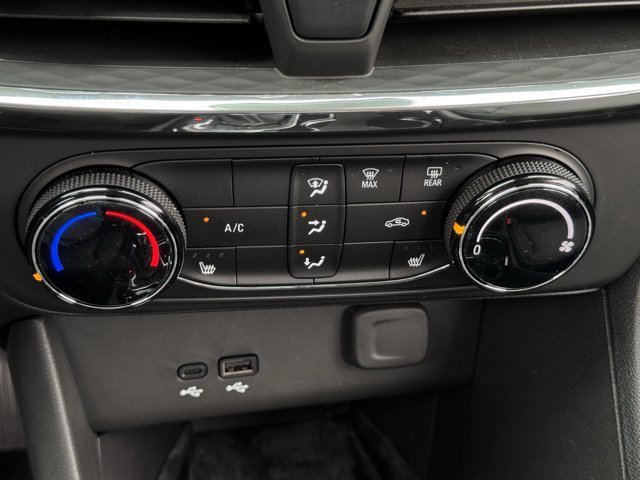 Used 2026 Buick Encore GX Preferred w/ Advanced Technology Package FWD image 18