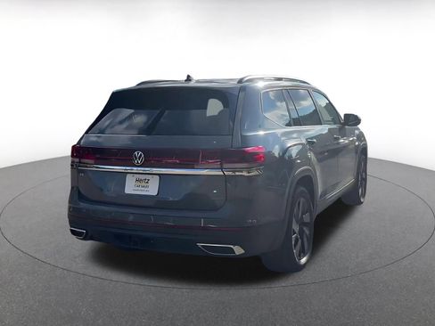 Used 2026 Volkswagen Atlas SE FWD image 11