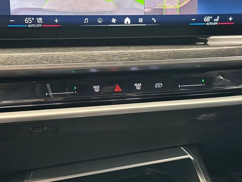 Certified 2024 BMW 740i image 19