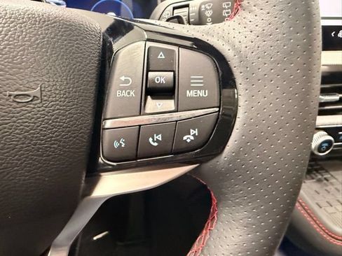 Used 2025 Ford Explorer ST AWD/4WD image 30