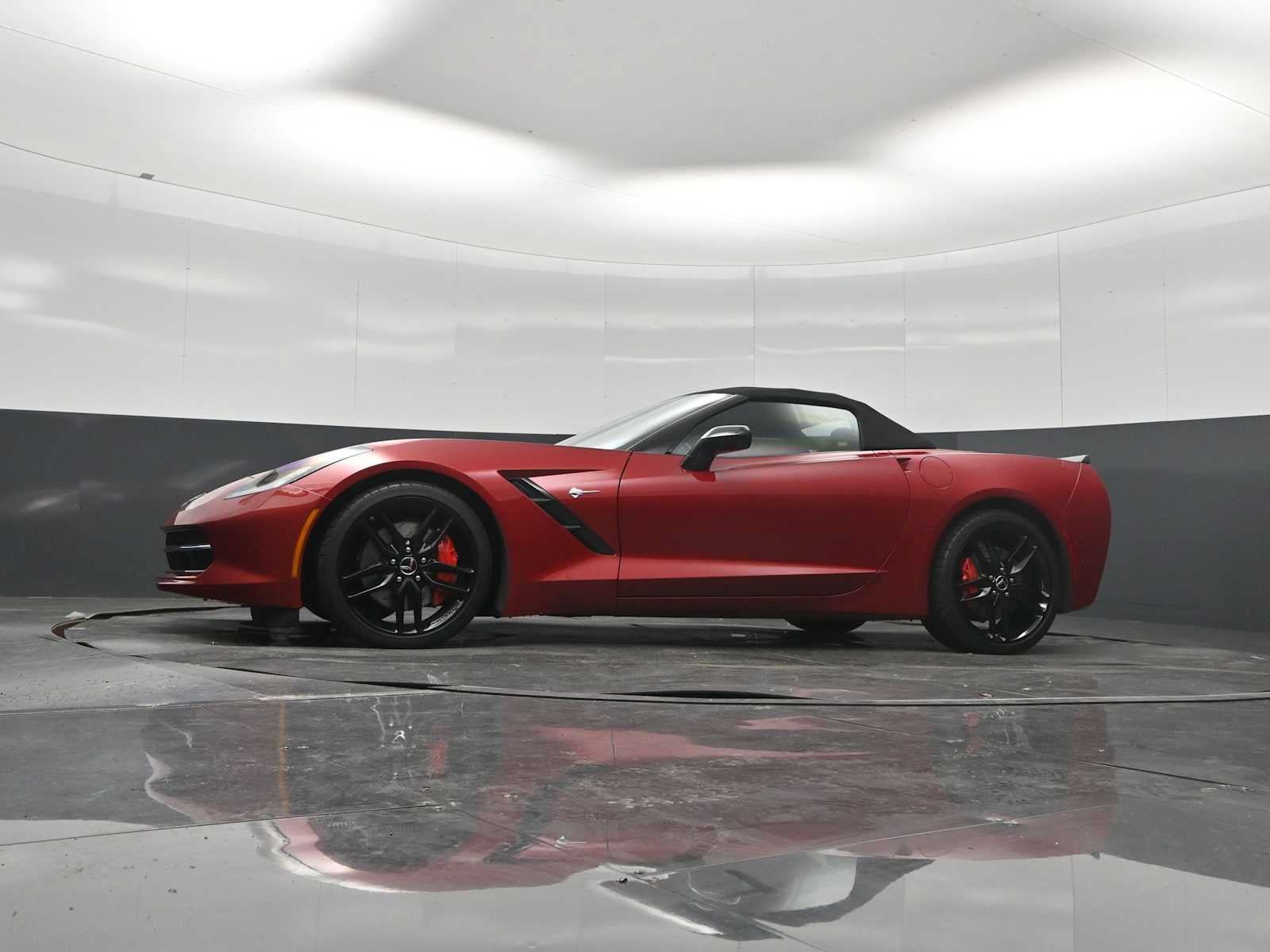 Used 2014 Chevrolet Corvette Stingray Convertible w/ 3LT Preferred Equipment Group RWD image 21