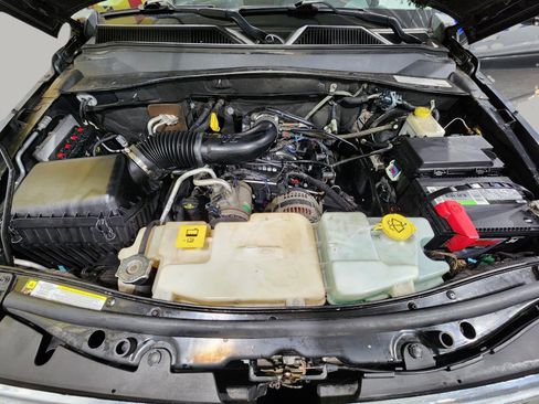 Used 2011 Dodge Nitro SE image 33