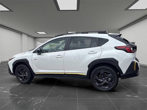 Certified 2025 Subaru Crosstrek 2.5i Sport w/ Crosstrek Mirror Package image 7
