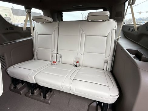 New 2026 GMC Yukon XL Denali image 26