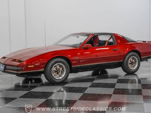 Used 1987 Pontiac Firebird Coupe image 5