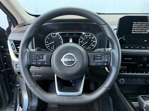 Certified 2023 Nissan Rogue SL w/ SL Premium Package image 18