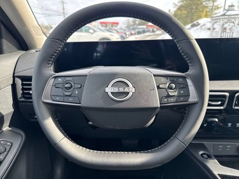 New 2026 Nissan Sentra SV w/ SV Convenience Package FWD image 15