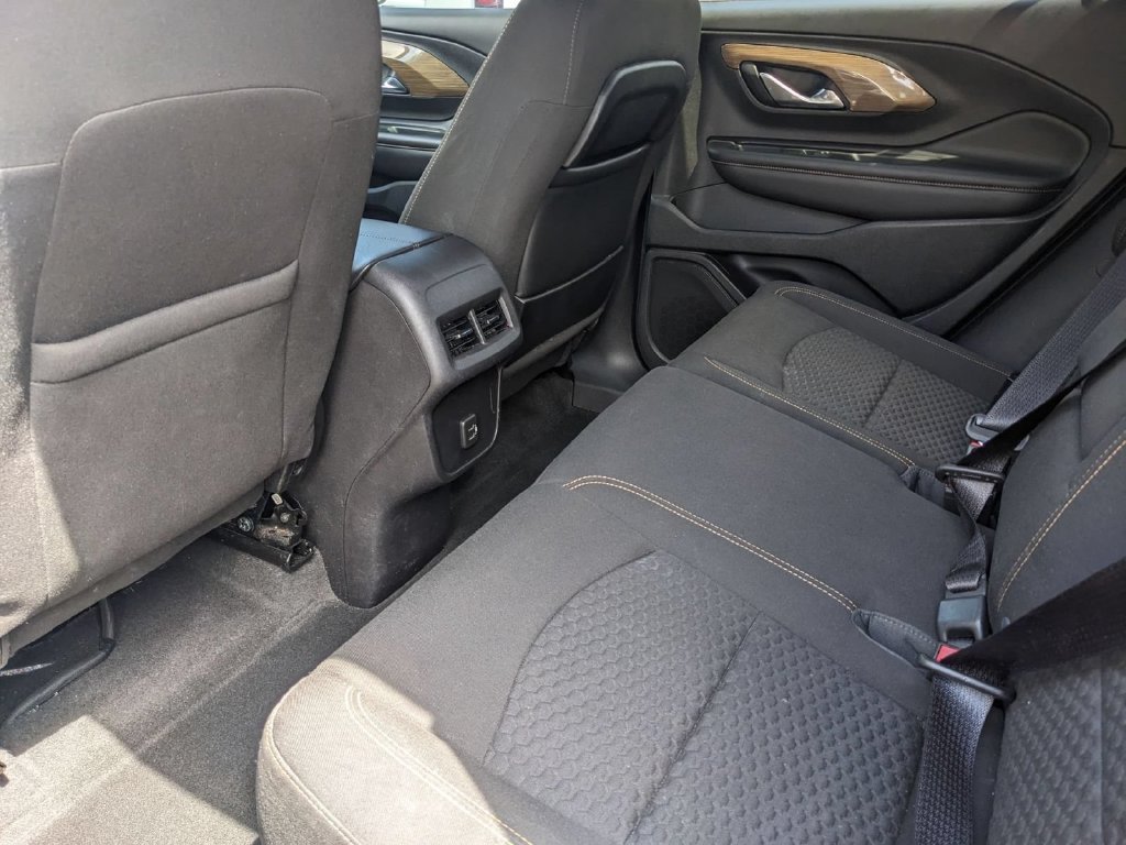 Used 2018 GMC Terrain SLE w/ Driver Convenience Package FWD image 25