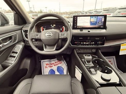 New 2026 Nissan Rogue Platinum w/ Tech Package image 21