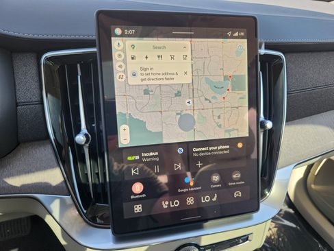 New 2026 Volvo XC90 T8 Ultra w/ Protection Package Premier image 12