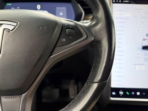 Used 2019 Tesla Model X 100D image 29