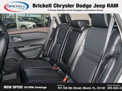 Used 2023 Nissan Rogue SV w/ SV Premium B Package image 17