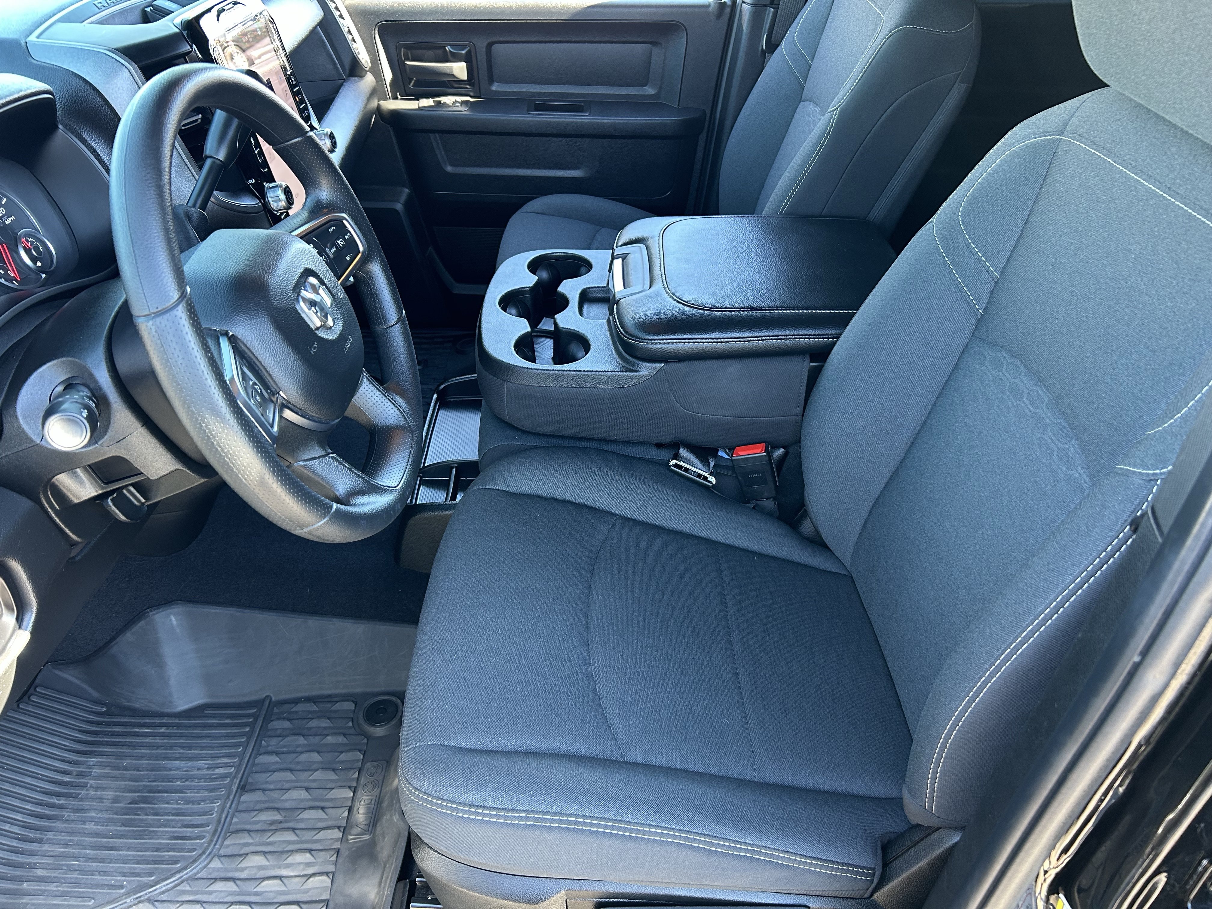 Certified 2025 RAM 2500 Tradesman AWD/4WD image 17