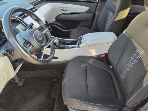 Used 2022 Hyundai Tucson SEL w/ Convenience Package FWD image 9