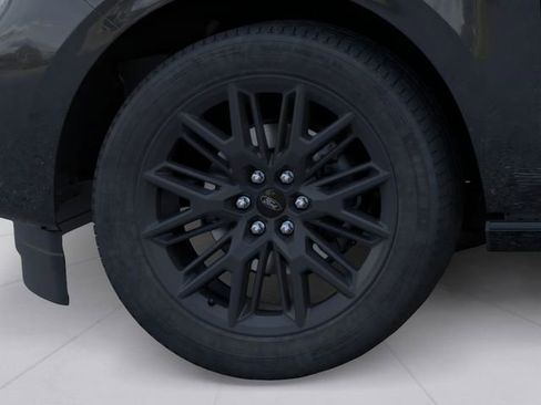 New 2026 Ford Expedition Platinum w/ Stealth Appearance Package AWD/4WD image 19