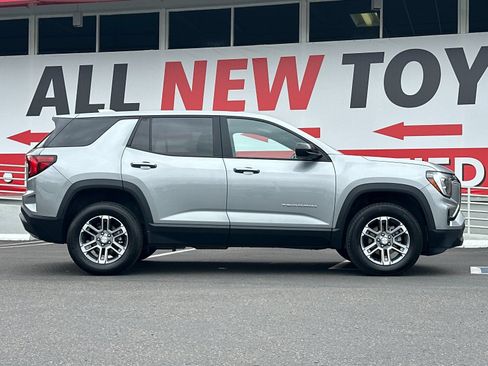 Used 2025 GMC Terrain Elevation AWD/4WD image 6