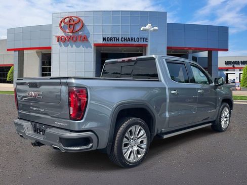 Used 2021 GMC Sierra 1500 Denali w/ Denali Ultimate Package AWD/4WD image 7