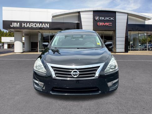 Used 2013 Nissan Altima 3.5 S FWD image 2