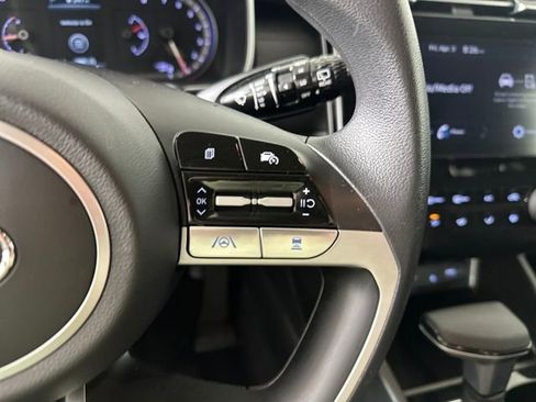 Used 2023 Hyundai Tucson SEL w/ Winter Package image 16