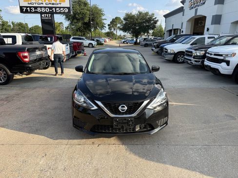 Used 2018 Nissan Sentra SV FWD image 38