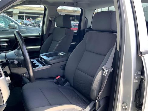 Used 2017 Chevrolet Silverado 1500 LT RWD image 11
