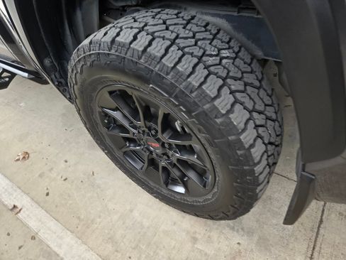 Used 2024 Toyota Tundra SR5 image 9