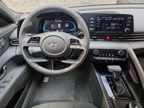 New 2026 Hyundai Elantra Sport image 13