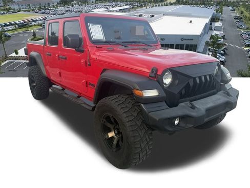 Certified 2020 Jeep Gladiator Sport w/ Quick Order Package 24S image 2