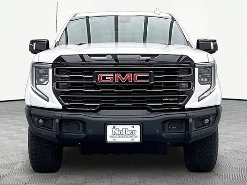 Used 2023 GMC Sierra 1500 AT4X w/ AT4X AEV Edition AWD/4WD image 3