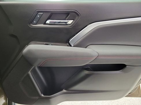 Certified 2024 Chevrolet Colorado Z71 w/ Advanced Trailering Package AWD/4WD image 20