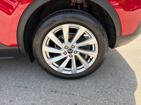 Used 2021 Ford Escape Titanium w/ Titanium Elite Package AWD/4WD image 32