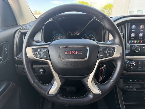 Used 2022 GMC Canyon Denali AWD/4WD image 11