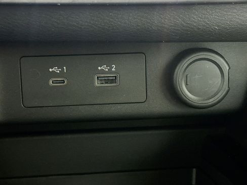 Used 2023 Nissan Rogue SV image 25