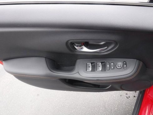 Used 2023 Honda HR-V Sport image 13