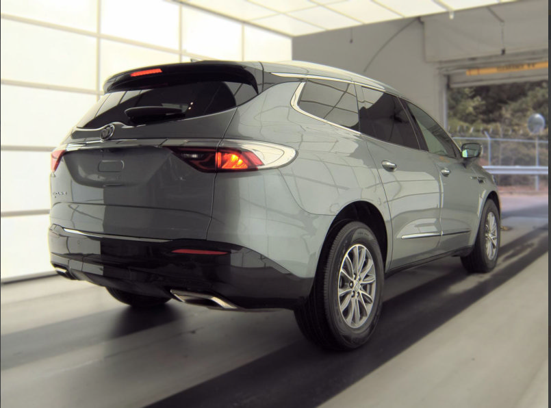 Used 2024 Buick Enclave Premium AWD/4WD image 2