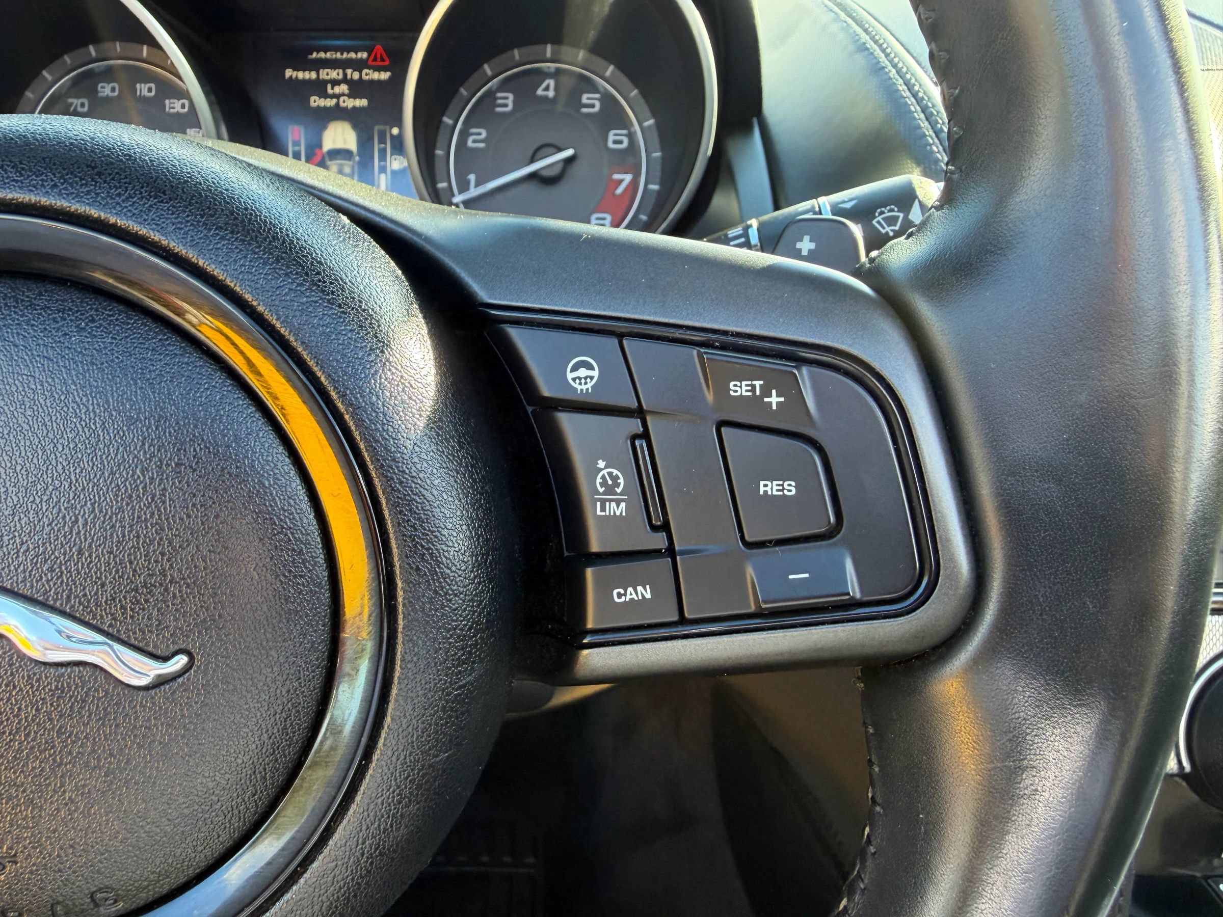 Used 2015 Jaguar F-TYPE Convertible RWD image 24