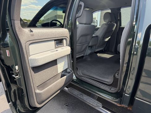 Used 2014 Ford F150 XLT w/ Equipment Group 302A Luxury AWD/4WD image 22