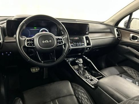 Used 2023 Kia Sorento SX Prestige AWD/4WD image 21