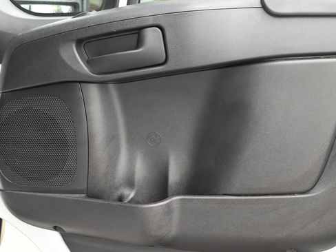 Used 2025 RAM ProMaster 2500 w/ Storage Group image 19