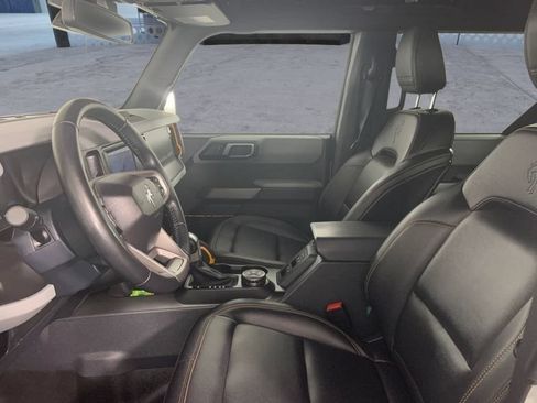 Used 2023 Ford Bronco Badlands w/ Sasquatch Package AWD/4WD image 22