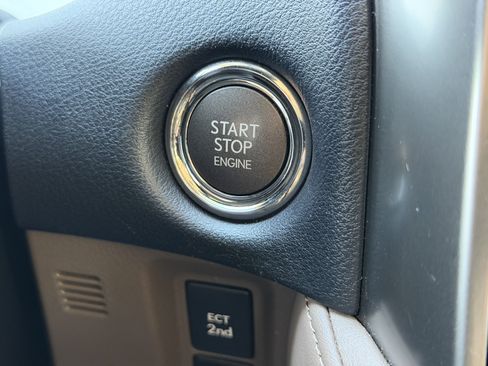 Used 2022 Lexus GX 460 Luxury image 37